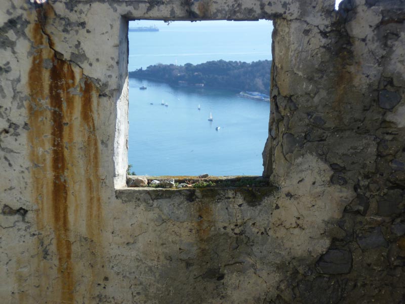 A window on the gulf of La Spezia